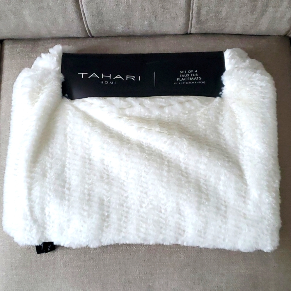 Tahari Soft White Faux Fur Placemats Set Of 4